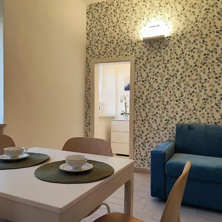 Casa Colombo Con Aria Condizionata E Wifi شقة *